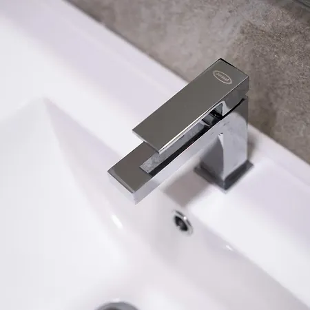 Homeby, Due Agosto *