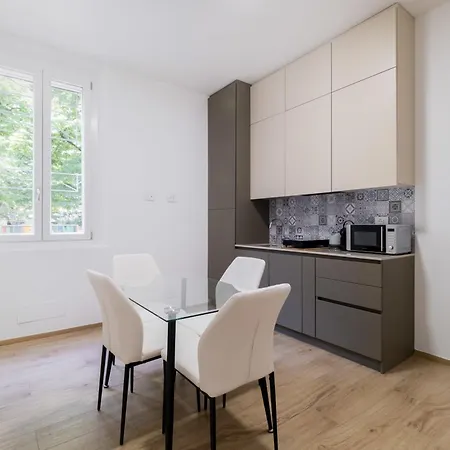 Homeby, Due Agosto *