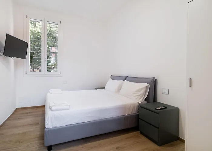 Homeby, Due Agosto *